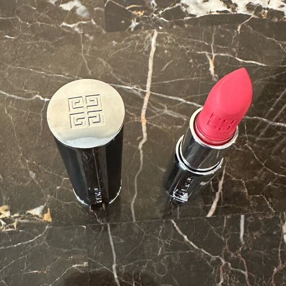 Givenchy Le Rouge Lipstick Corail Décolleté - Picture 2 of 3